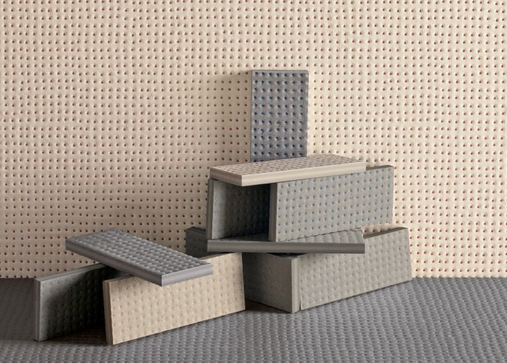 На фотографии пример использования плитки из коллекции Pico фабрики Mutina в дизайне интерьера.