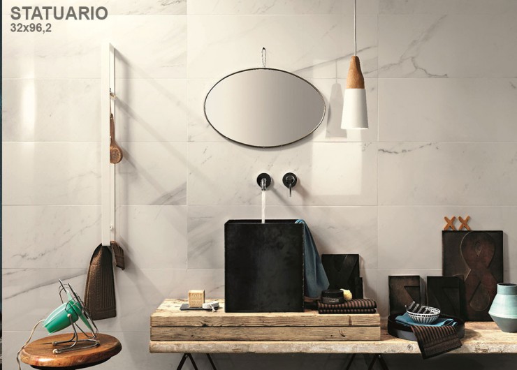 На фотографии пример использования плитки из коллекции White Experience фабрики Italgraniti в дизайне интерьера.