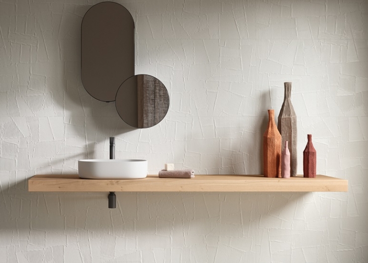 На фотографии пример использования плитки из коллекции Homey Paper Clay фабрики Piemme Ceramiche в дизайне интерьера.