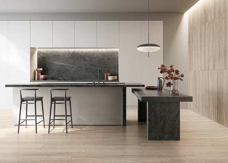 На фотографии пример использования плитки из коллекции Eik фабрики Refin Ceramiche в дизайне интерьера.
