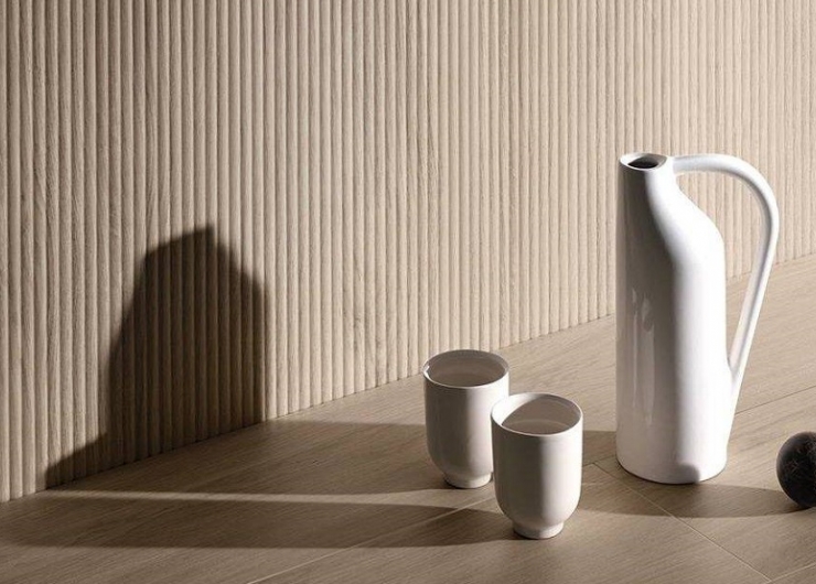 На фотографии пример использования плитки из коллекции Eik фабрики Refin Ceramiche в дизайне интерьера.