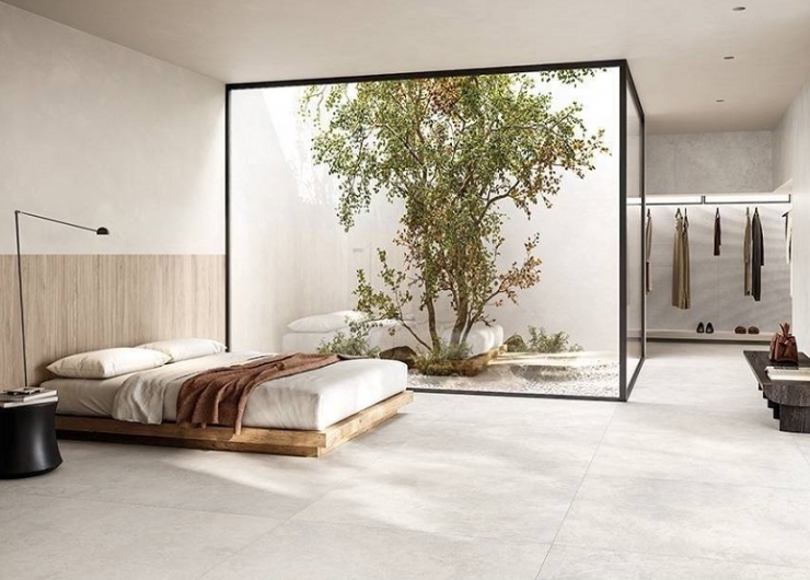 На фотографии пример использования плитки из коллекции Etherea фабрики Refin Ceramiche в дизайне интерьера.