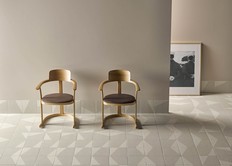 На фотографии пример использования плитки из коллекции Puzzle фабрики Mutina в дизайне интерьера.