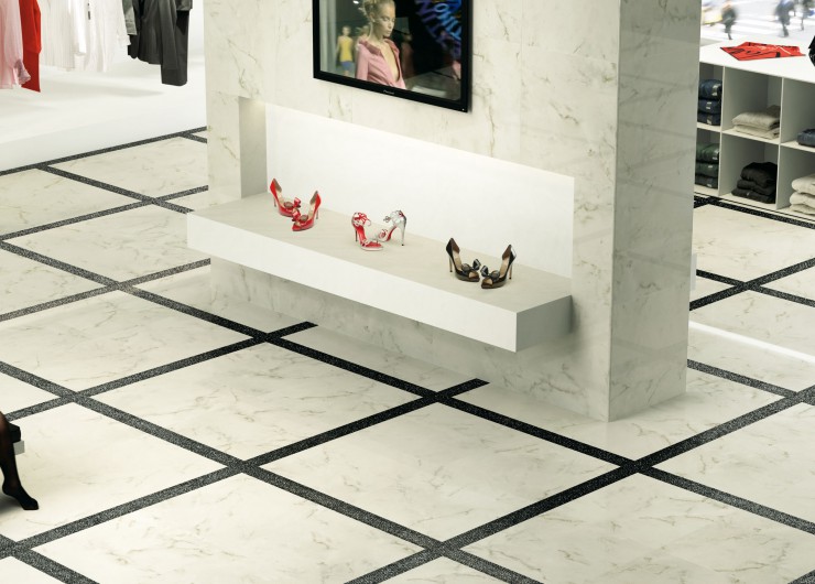 На фотографии пример использования плитки из коллекции Marmi Reali фабрики Piemme Ceramiche в дизайне интерьера.
